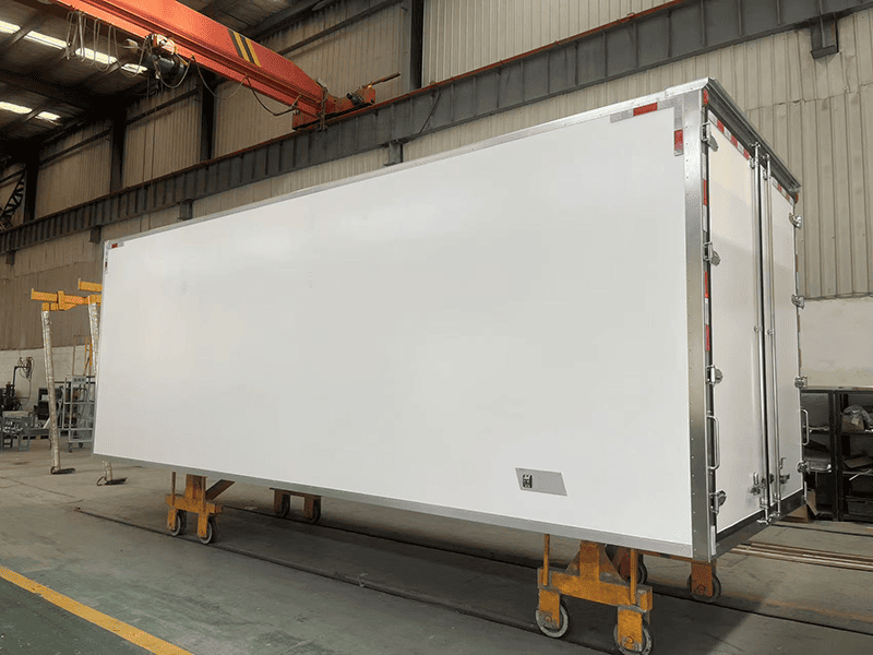 HOWO Refrigerated 4x2 THERMO KING Unit Truck-5 Howo réfrigéré 4x2 Thermo King Unit Truck-5