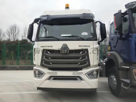Sinotruk Howo N7b NX 6x4 Nouveau camion de tracteur de cabine pour l'Arabie saoudite
