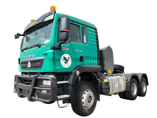 Sinotruk Howo Tracteur 6x4 TX