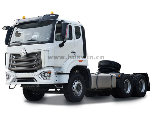 Sinotruk Howo nx 6 × 4 tracteur 