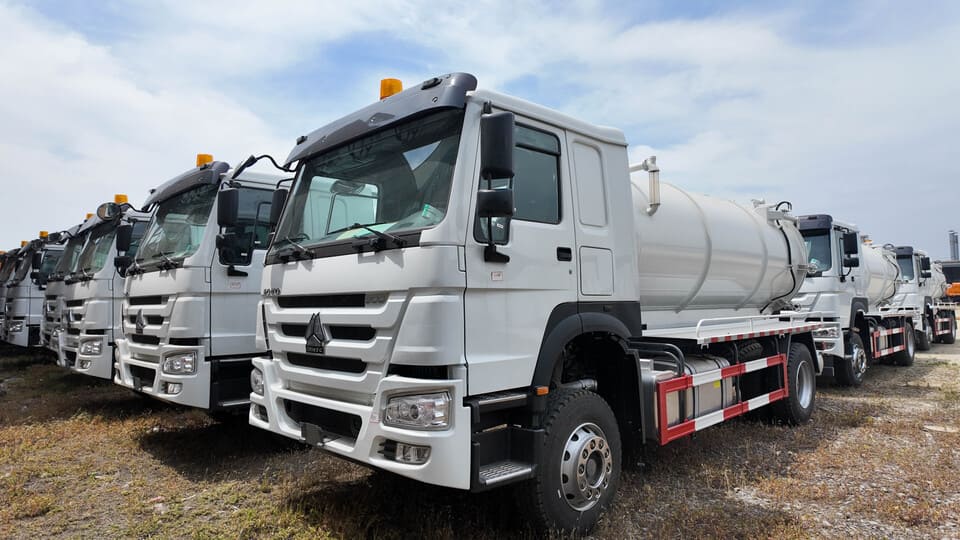 camion-suduction des eaux usées
