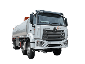 Camion Sinotruk Howo NX 8x4 Camion de carburant