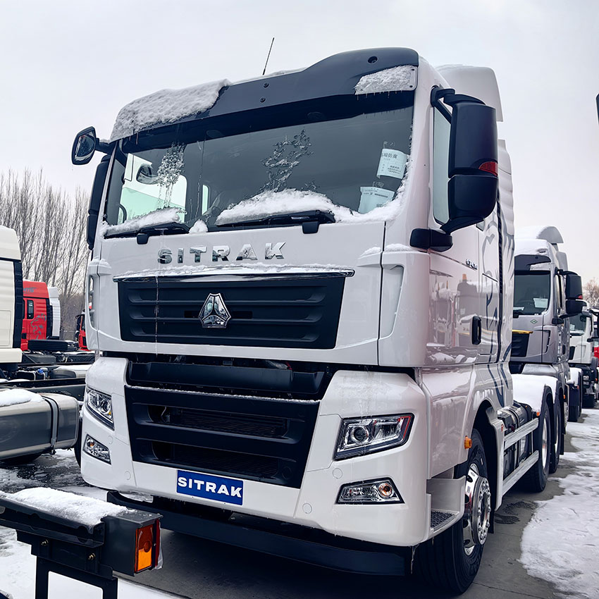 Camion tracteur SINOTRUK SITRAK 6X4 430HP pour l'Alg&eacute;rie 4