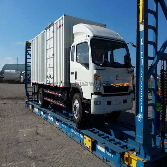 Camion de fret SINOTRUK HOWO 4 × 2