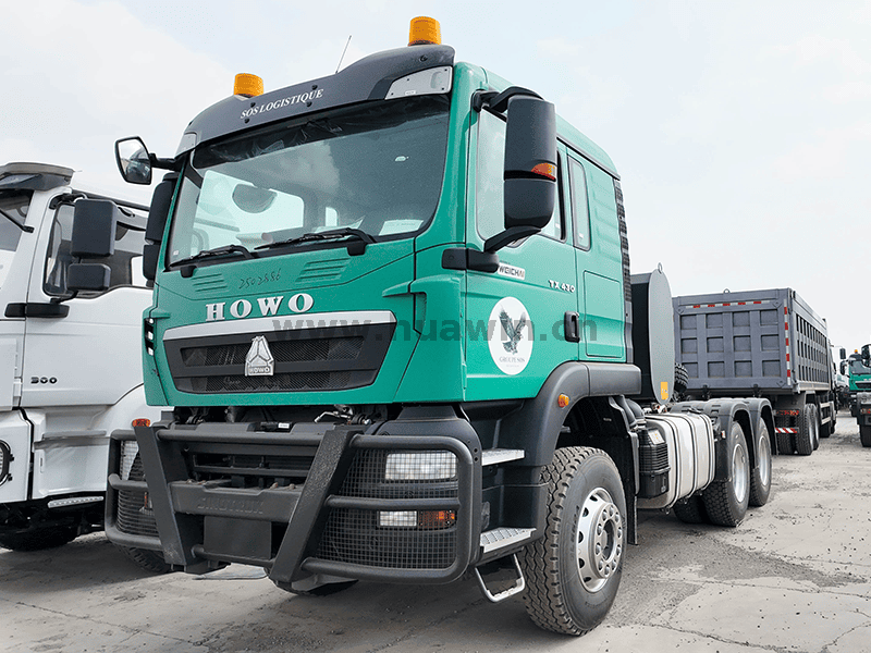 Sinotuck-Howo-trattor-TX-6X4-3
