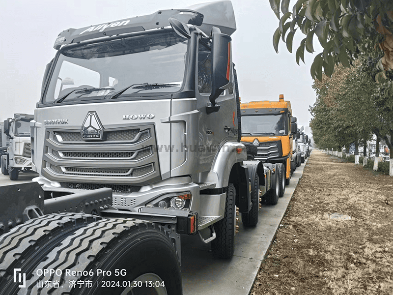 Sinotruk Howo nx 8x4 Tracteur-6