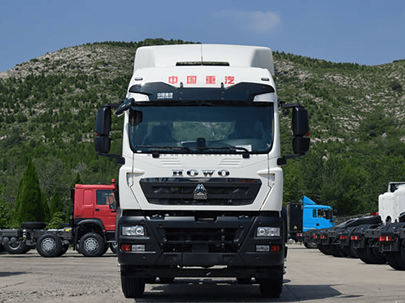 Sinotruk Howo TX 4x2 Tracteur-7