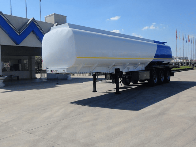 Semi-remorque-citerne à carburant en acier au carbone à 3 essieux