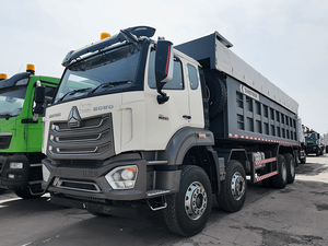Sinotruk Howo NX 8x4 Camion-benne 