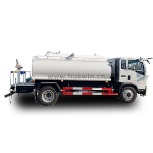 Sinotruk Howo Water Sprinkler Tamin Water Bowser Truck 10 000L 