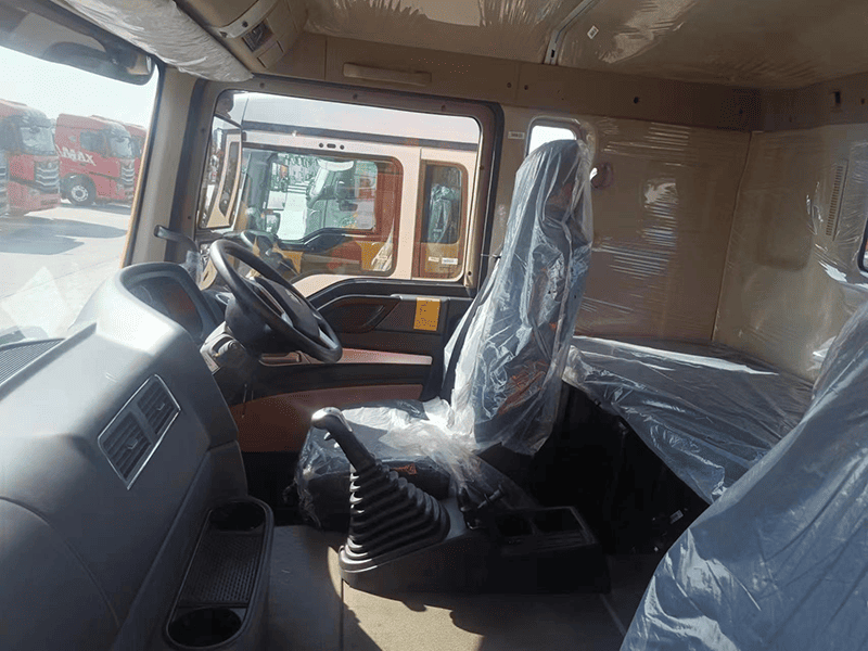 Howo Tracteur-TX-6 × 4-17