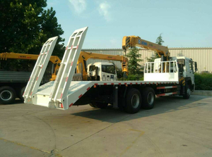 Sinotruk Howo 6x4 Self Loader - Boom télescopique 10TON XCMG