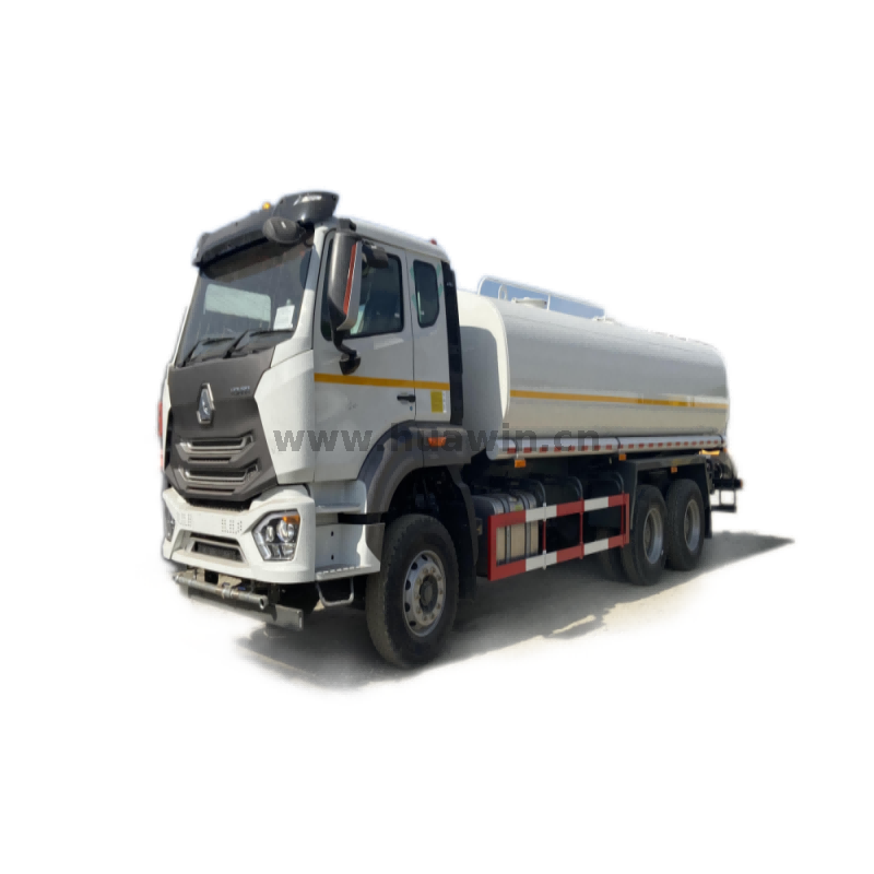 Camion tonneau à eau SINOTRUK E7 6X4
