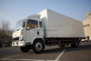 Sinotruk Howo 4 × 2 Van Cargo Truck 