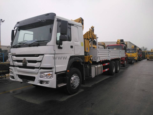 Sinotruk Howo 6x4 Crane Tamin - 12Ton XCMG Boom Boom