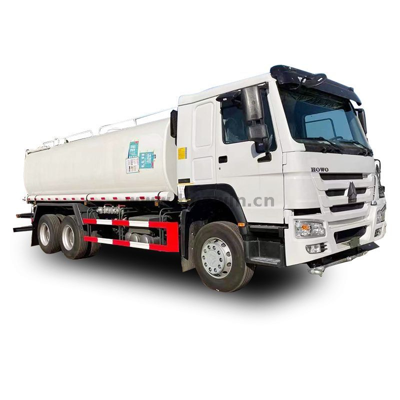 Camion-citerne à eau SINOTRUK HOWO 6X4