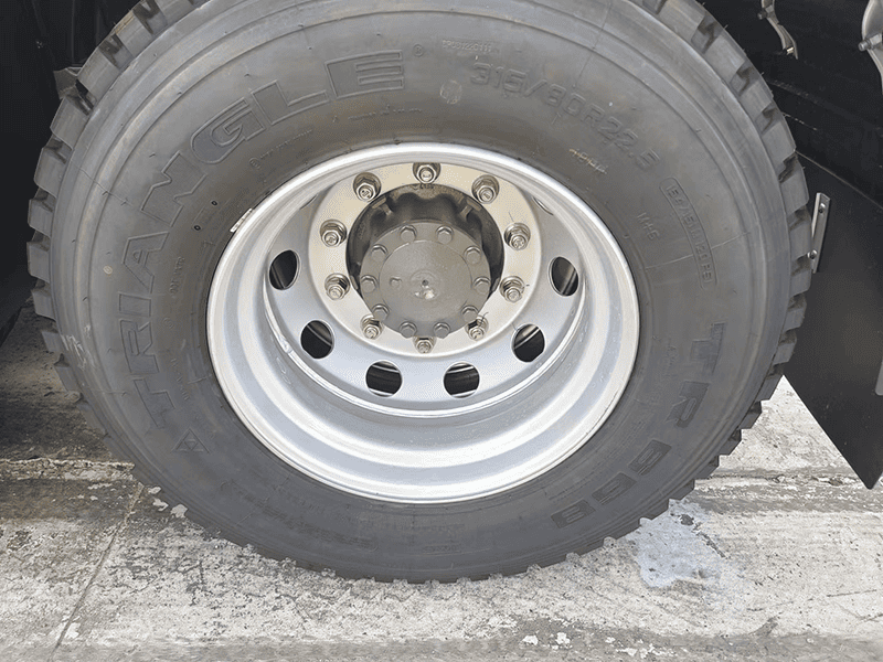 Howo Tracteur-TX-6 × 4-18